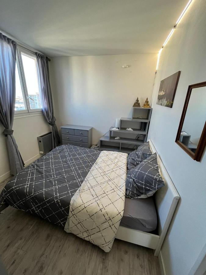 Grand Appartement Proche De Paris Chille Exterior foto